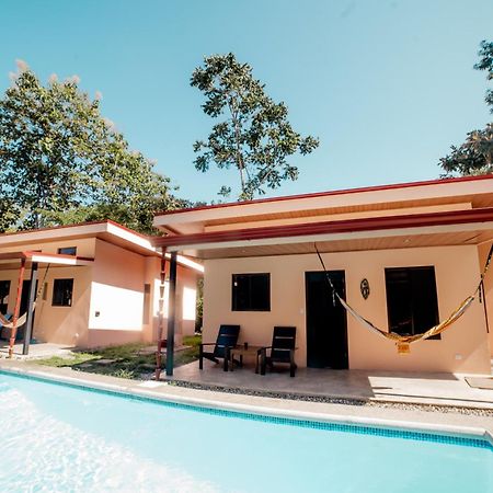 Brahman Bungalows On Pavones Point Екстериор снимка