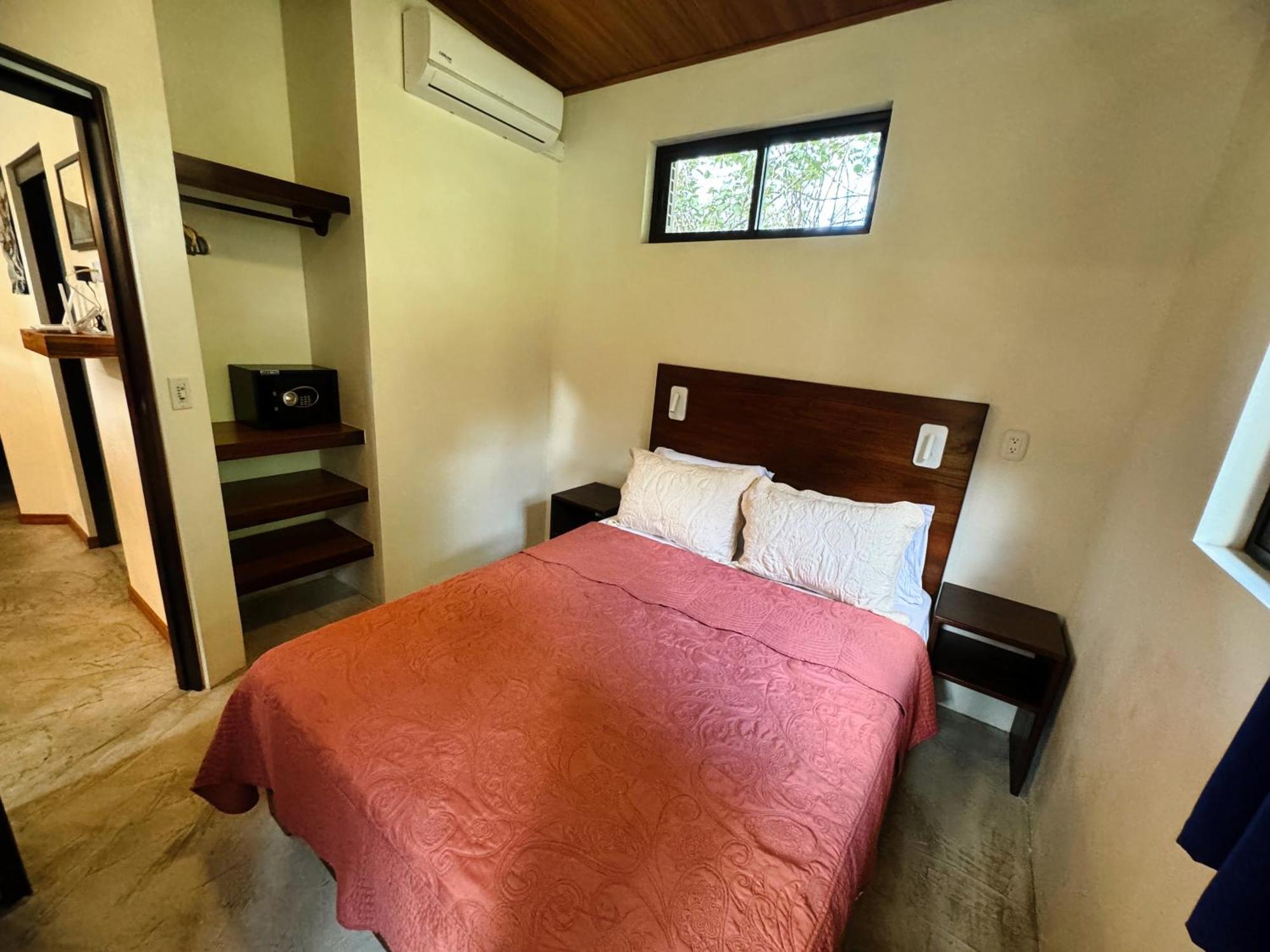 Brahman Bungalows On Pavones Point Екстериор снимка