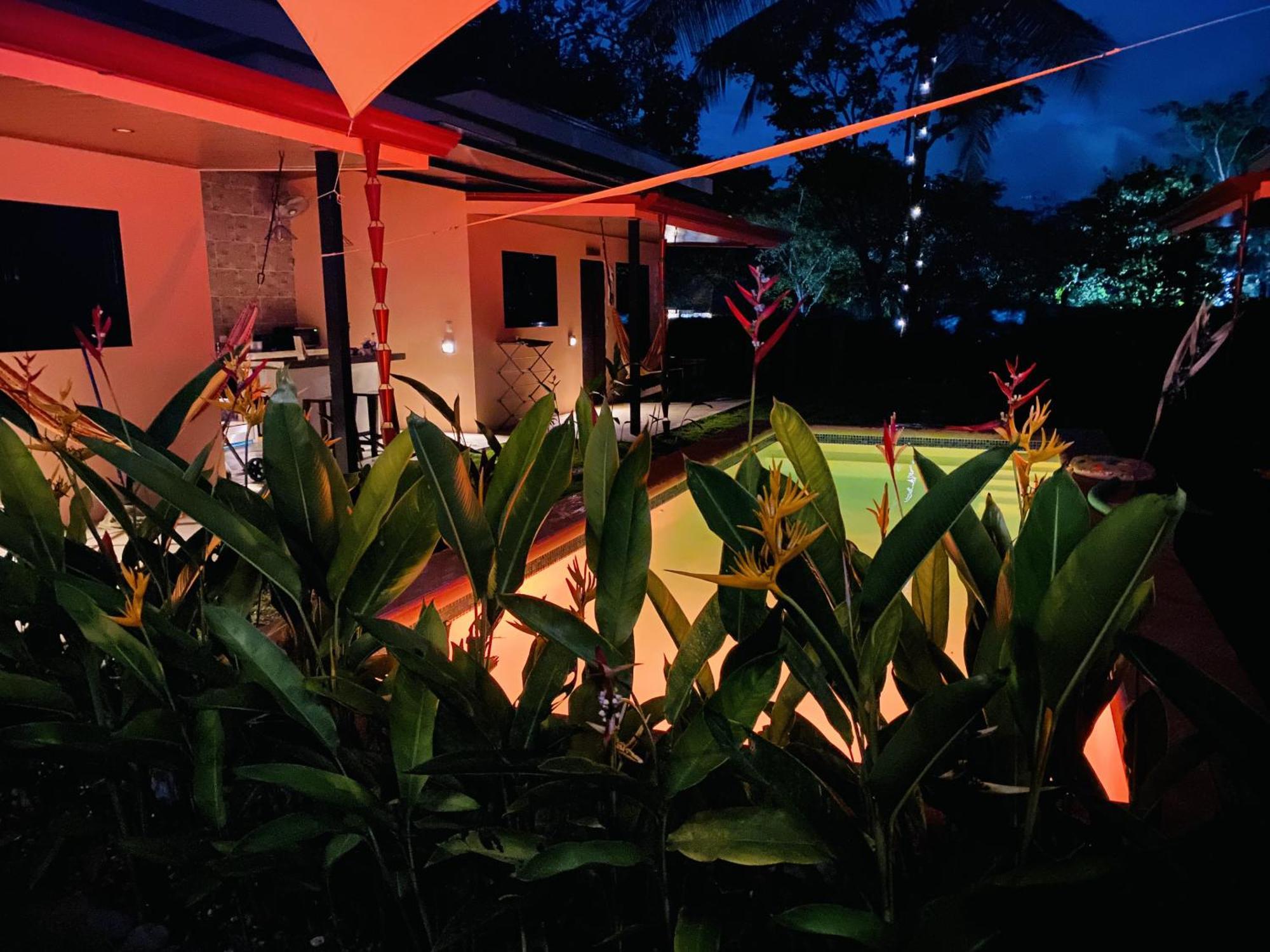 Brahman Bungalows On Pavones Point Стая снимка