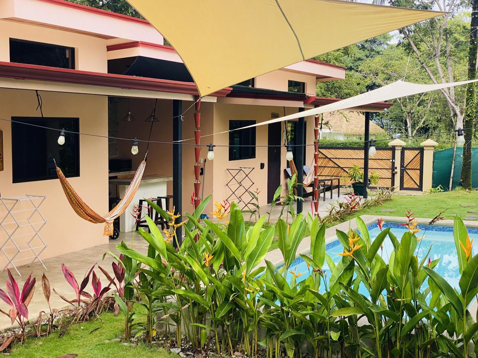 Brahman Bungalows On Pavones Point Стая снимка
